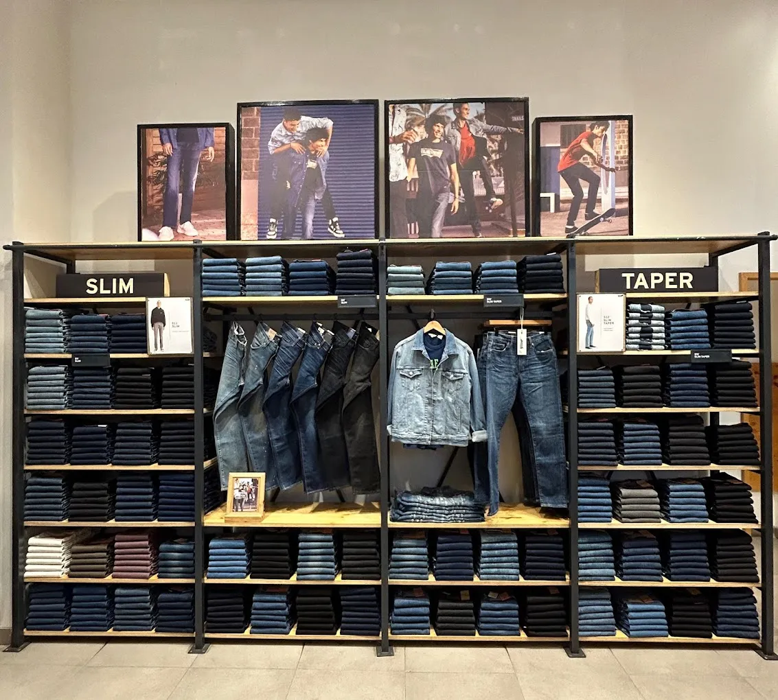 Levi's 